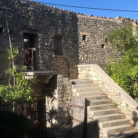 La Tour Des Baronnies A La Porte De L Eau Saint-Auban-sur-lʼOuvèze 外观 照片